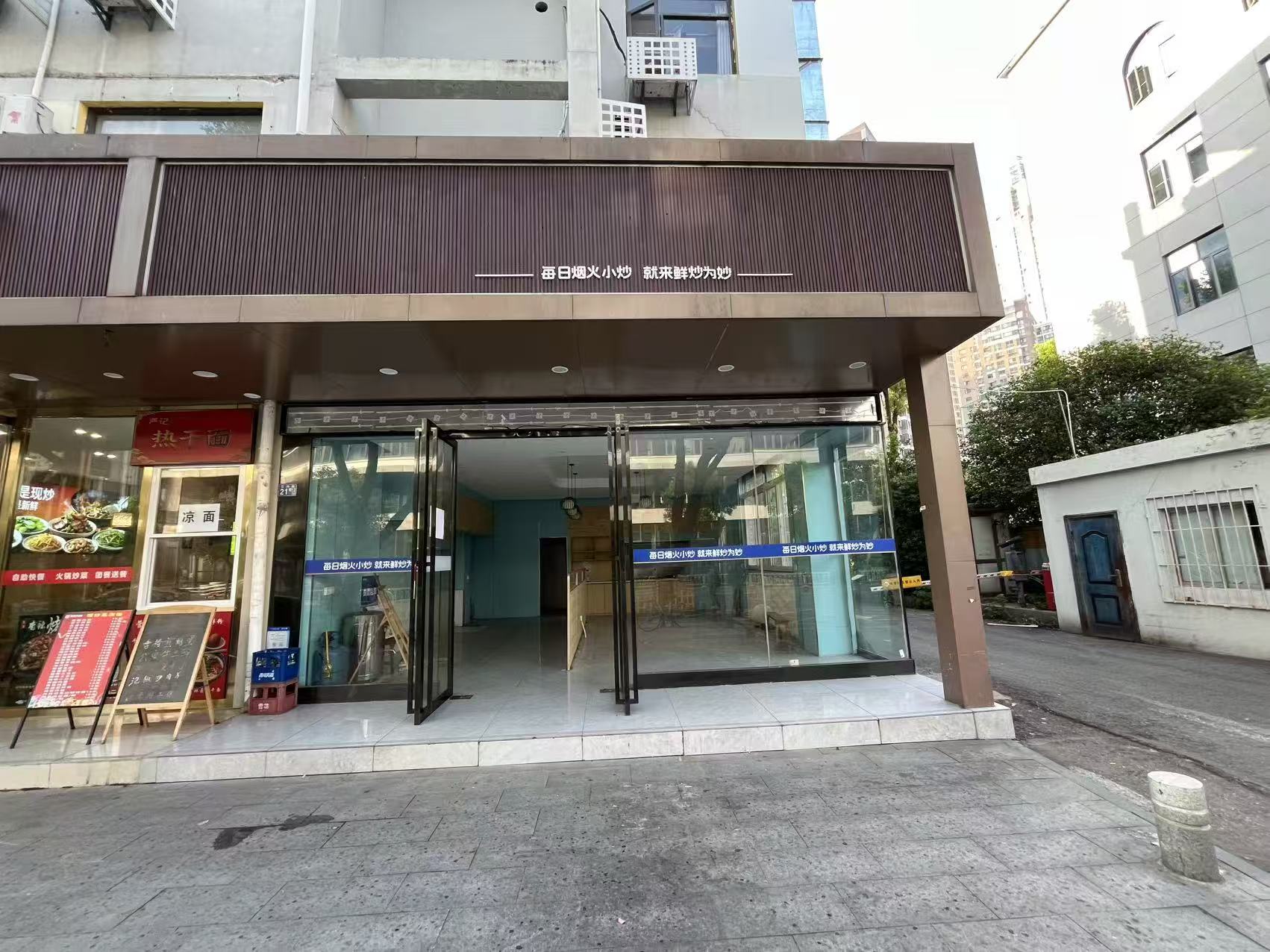 江汉区江兴路产业园区沿街大门头铺子直...